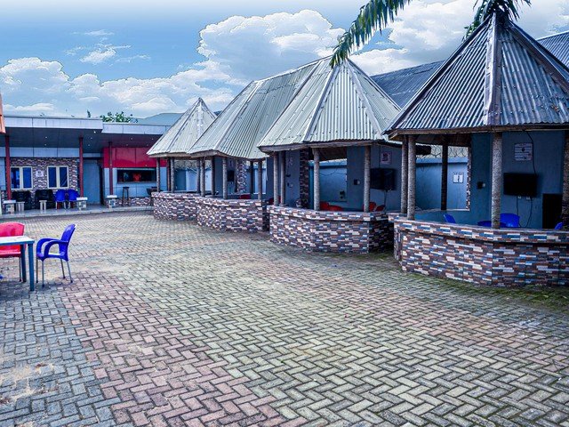 outdoor_640x480